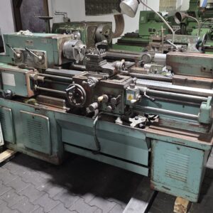 TOKARKA UNIWERSALNA TOS SV 18 RD / 1000